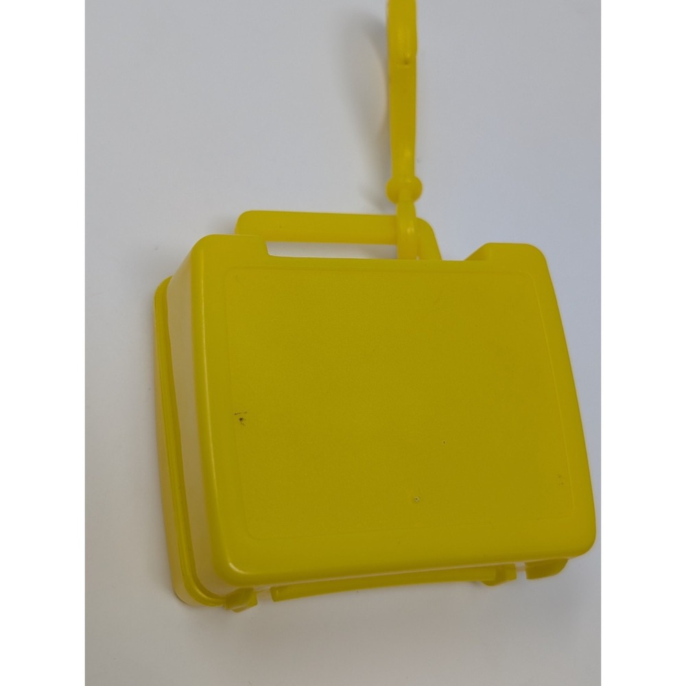 Vintage 1999 Flix Dexter's Laboratory Mini Lunchbox Keychain Plastic Yellow 2.5" - Picture 4 of 7